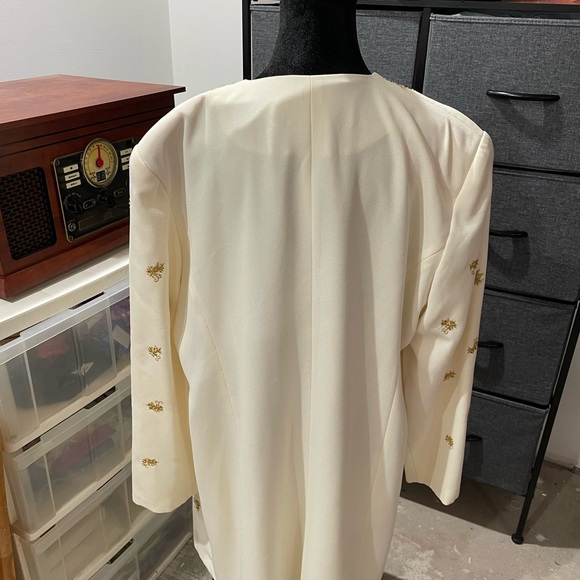 B.M.I Studio coat - Picture 2 of 5